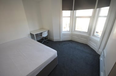 Lavender Gardens, Jesmond, Newcastle - Image 3